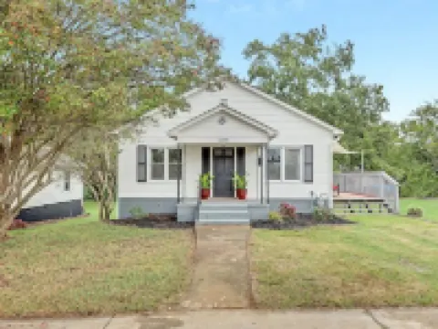 Cozy 2 bedroom home near downtown Gaffney. Hoteles en Gaffney