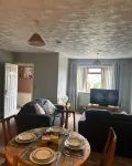 2 bed Home