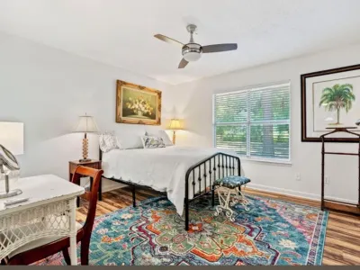 Ivy Cottage,  a Charming Cottage 5 Minutes from Downtown Fairhope.