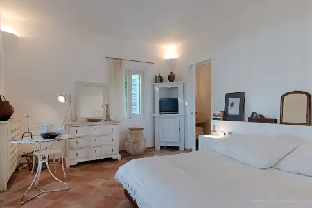 Provencal House, Private Pool, Sea View