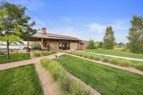 Centrally located Home near MCR, Blue Arena, I-25, RMNP easy access, Pool Table! Hotels in Larimer County