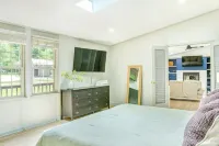 Peaceful Retreat on Lake Norman /Pontoon Boat Ava.