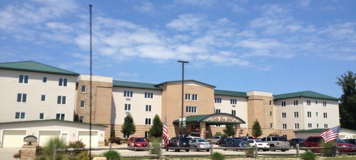 Lakefront Luxury 2Br/2Ba Condo/Beach/Indoor Pool/Sleeps 4-- Rent 3/4th Free-Ask! Hotels in Ashtabula County
