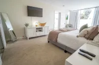 Florida Jensen Beach Condo Hotels in der Nähe von Santa Lucia River Club