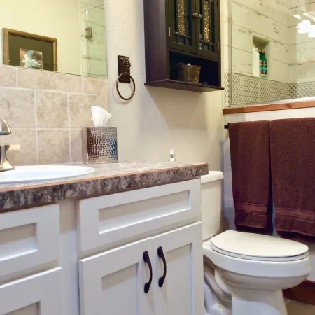 Forest Estate Guest Quarters-Seclusion- Just Minutes from Town
