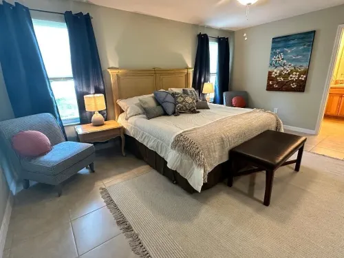 Rare find in Historic Orange Blossom 3/2 with golf cart Hotels in Lady Lake