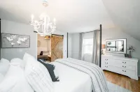 The Treehouse Private Apt 15 min to Lynchburg Hotels in Appomattox County