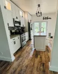 Charming 3-bedroom house in quiet residential neighborhood