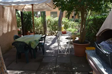 Calaverde - S. Margherita-Pula: 200mt from the beach - house with garden