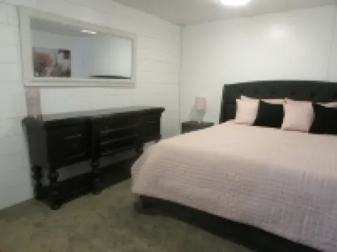 Beautiful View. On the road between Zion and Bryce Canyon. Affordable Family Fun Hotels in Hatch