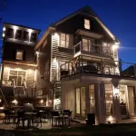 Waterfront Lake Winnipesaukee Luxury Family House with  Private Water /Dock