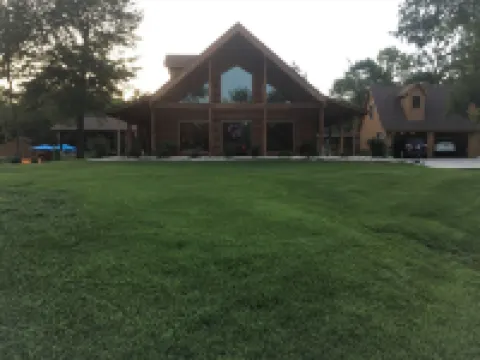 Perfect Aggie Game Day Place or Secluded  Oasis for a getaway.