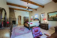 Luxury Custom Home on 1 acre, heated spa and pool, plus casita, no HOA, bring RV
