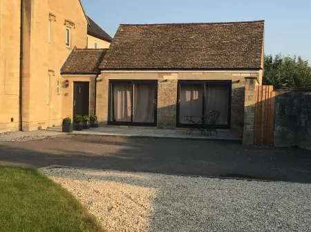 Self Contained Annex - Upton-St-Leonards, Gloucester Отели в г. Аптон Сейнт Леонардс