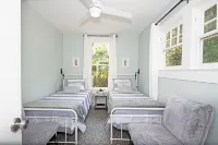 The Sweet Magnolia is just blocks from both downtown Nacogdoches & SFA campus!