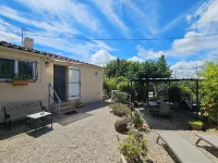 Gite la souquette between sea and mountains with swimming pool