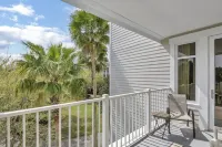 Elegant Coastal Condo-Golf Cart-Sandestin Elation-
