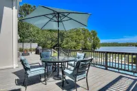 LUXURY LAKESIDE ESCAPE: POOL, KAYAKS, BILLIARD & MORE - MASTERS GOLF RETREAT