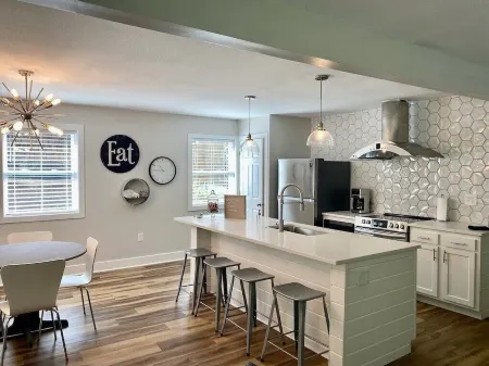 The Parkville Nook Отели рядом с достопримечательностью «Зона Роза Таун Сентер»