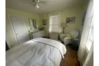 Cape Cod cottage close to Prembroke Creek