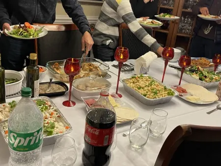 ZenCaza: Perfect Blend of Retreat and Getaway-Prime 5-Bed with Lux King Ensuite Отели рядом с достопримечательностью «All-A-Flutter Butterfly Farm»