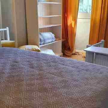 Tasteful, very well-equipped vacation apartment, approx. 45 m2 in Solingen, NRW Rooms