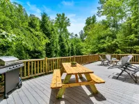 Spacious A-Frame Cabin w/ Air Hockey, Fire Pit, Huge Deck Hotels in Fairview