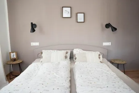 Ehemalige Scheune auf Islandpferdehof im Grünen