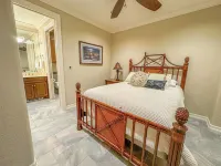 Spacious 5-bedroom house along the coast in Port O'Connor, TX