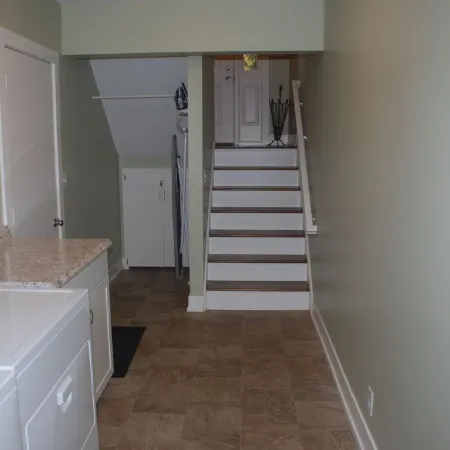 Majestic Pines Condo ~ minutes away from downtown Saugatuck