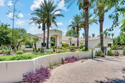 ♥Extravagant Family Getaway♥Ace Old Town Loc♥SwimUp Bar♥PickleBall♥Golf♥Spa♥BBQ♥ Hotel a 