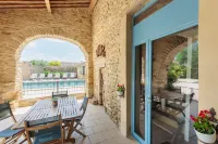 Luxury Mas 6bed + 6bath + SPA + heated pool + large garden Hotel a Mejannes-les-Ales