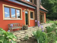 Small villa in the wild garden Hotels in Gummersbach