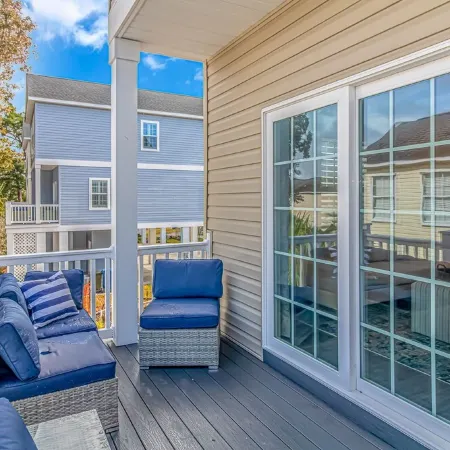 PRIVATE HOT TUB, steps from the beach, boardwalk and many other attractions.