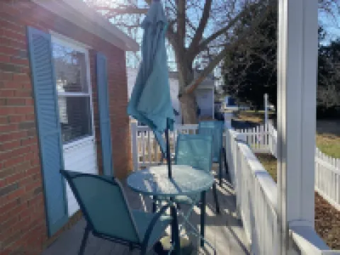 Pet Friendly - Escape in Cape May! 6 Blocks to the Beach!