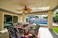 Fully licensed pool home w/outdoor kitchen.