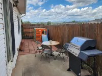 Quiet charming 3-bedroom house in central Cortez with WiFi and central air. Hotels in Cortez