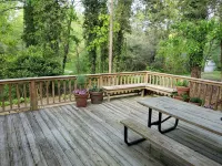1920's and 2020's...the best of both! Hotels in Saluda