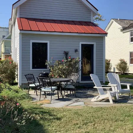 Walk to Everything House