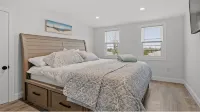 Entire House Minutes from Newport, RI. Near Beaches. - พร้อมระเบียง