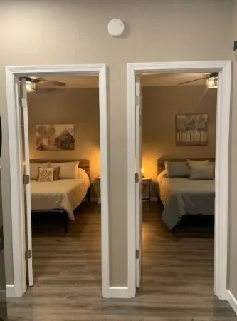 McClusky Trail GuesthouseConvenient Access to Jerseyville, Grafton & Alton Отели в г. Джерси