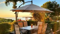 Quiet 3-bedroom house on 2.5 acres w/ocean and town views, 6 beds