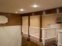 Large retreat house in a quiet cul de sac! Hotels in Sammamish