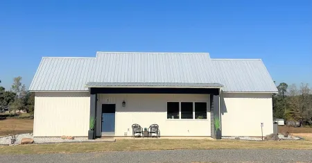 NEW J&K's House #1 just mins from DeGray Lake!