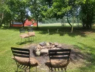 The Hideaway Boujee Farmhouse lots to do and Love