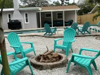 Relaxing family friendly heated pool home close to beach Hotels in Largo
