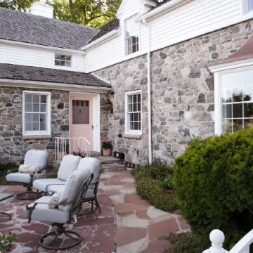 Historic Mansion with Million $ Views