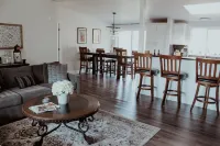 Willamette Valley Wine Country Retreat