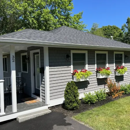 Newly renovated 3 bedroom, 2 bath bungalow, just steps to downtown BBH.