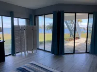 Waterfront Studio Apartment Hotel di Grant-Valkaria